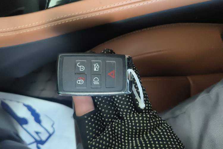 Used Jaguar XFL 2021 XFL 2.0T P250 All-Wheel-Drive Shimmering Black Sport Edition
