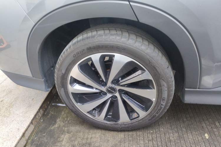 Used BYD Song PLUS New Energy 2023 Champion Edition DM-i 110KM Flagship Model
