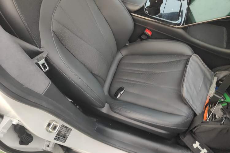 Used  L7 2022 Pro Model