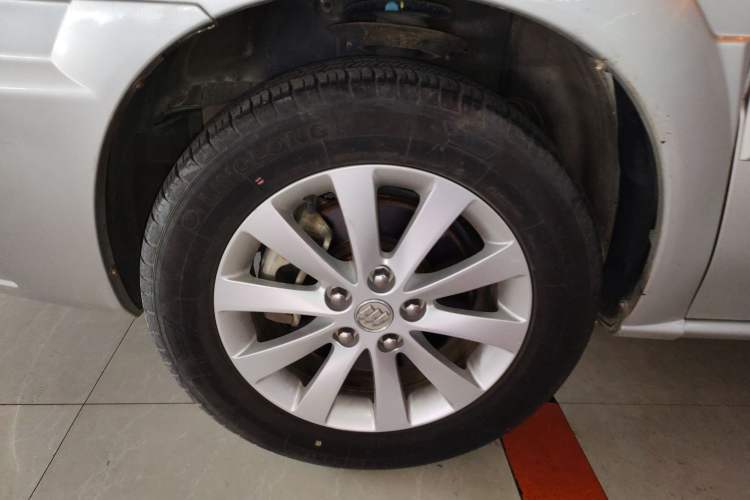 Used Buick GL8 2014 2.4L Classic Edition
