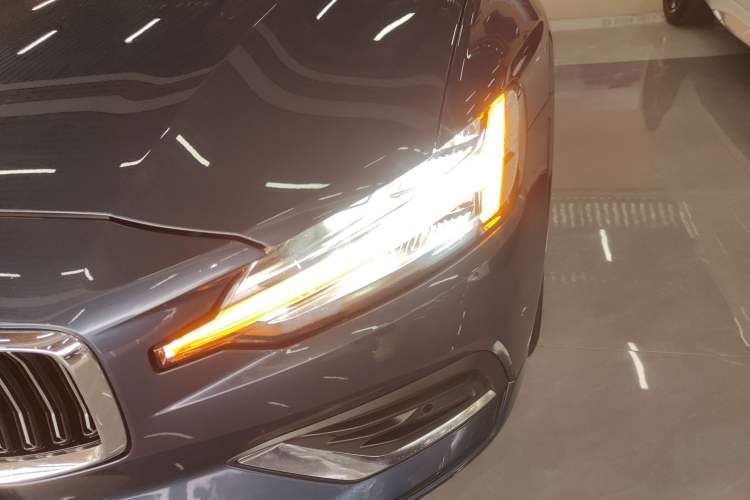 Used Volvo S60 2022 B4 Zhiyi Luxury Edition