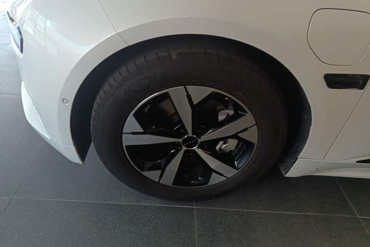 Used Zeekr 001 2023 WE Edition 100 kWh
