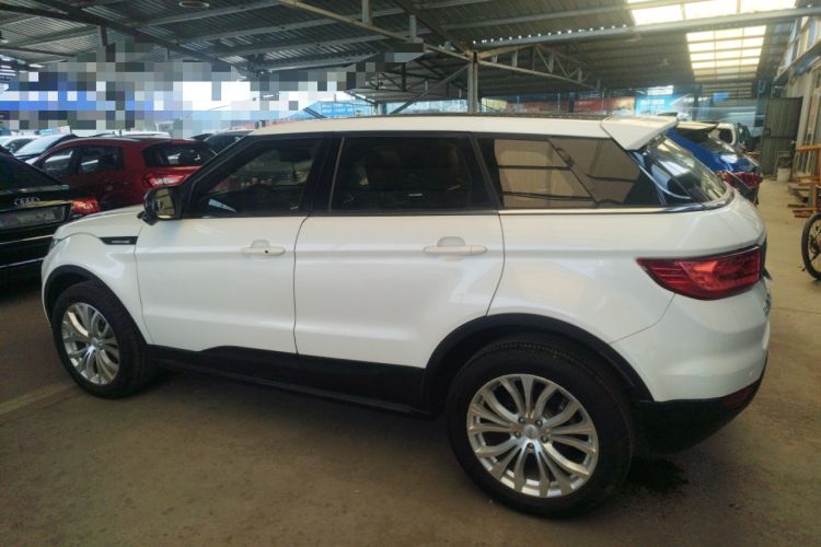 Used Land X7 2015 2.0T Panoramic Prestige Edition
