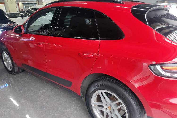 Used Porsche Macan 2021 Macan 2.0T