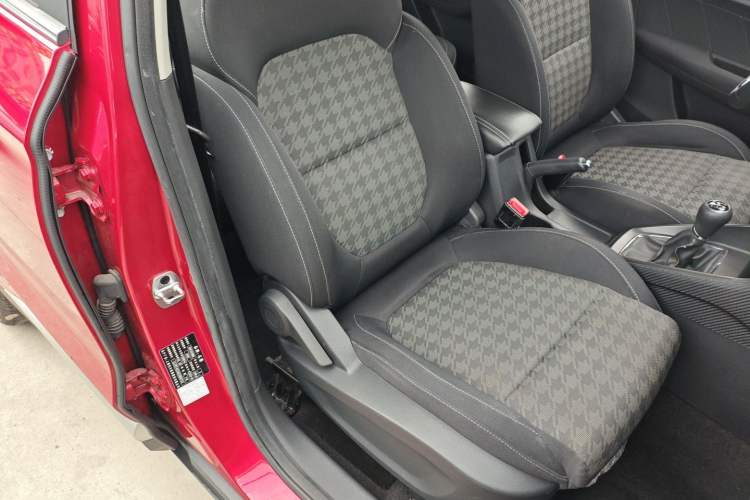 Used MG ZS 2018 1.5L Manual Comfort Edition China V Standard
