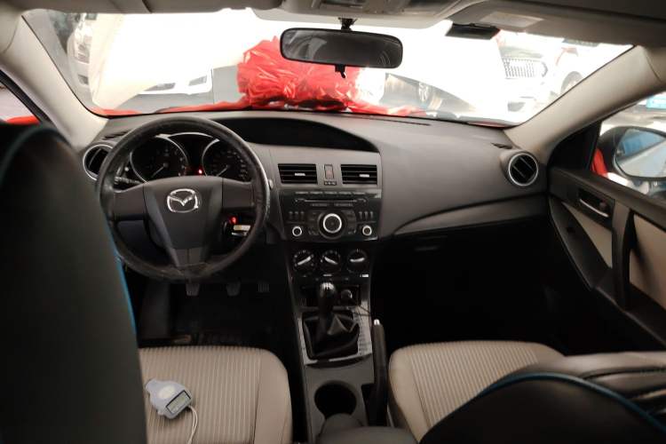 Used Mazda Mazda 3 2015 Sedan 1.6L Manual Comfort Model
