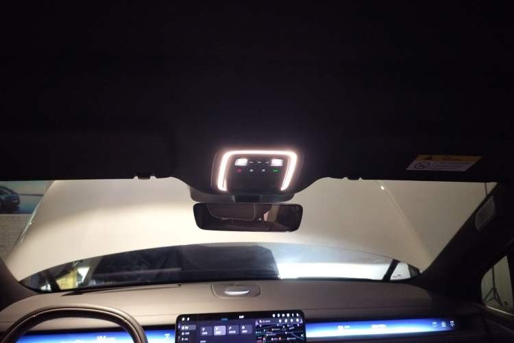 Used Nio ES8 2026 Model 7-seat Executive Luxury Edition
