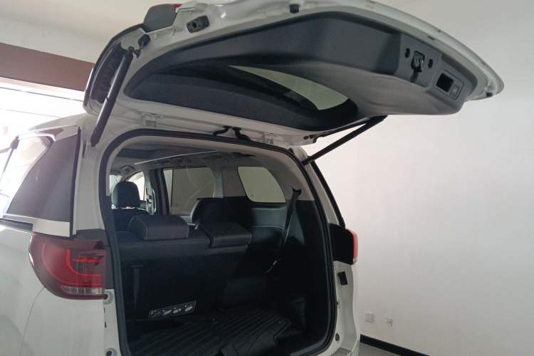 Used GAC Trumpchi M8 2023 Lingxiu Series 390T Prestige Edition