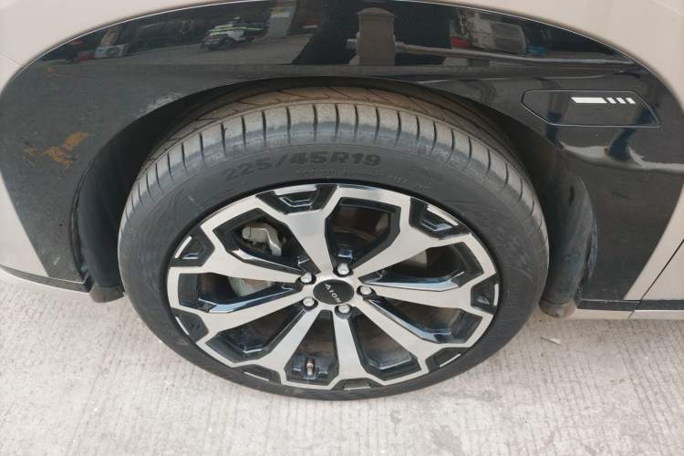 Used AION V 2024 Aion Tyrannosaurus 520 Intelligent Premium Edition