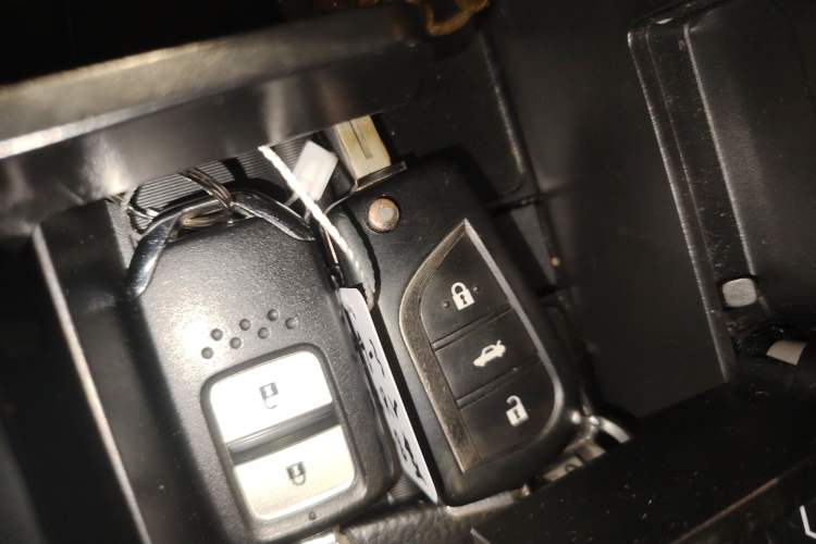 Used Honda XR-V 2017 1.8L EXi CVT Comfort Version
