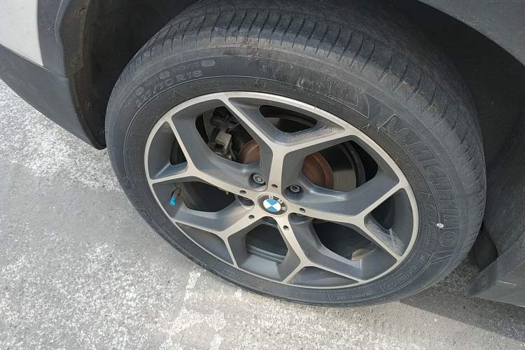 Used BMW X1 2016 sDrive20Li Luxury Model
