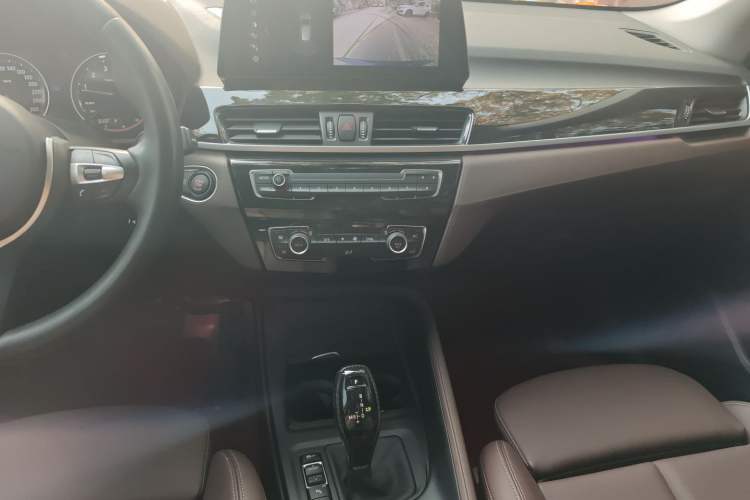 Used BMW X1 2021 sDrive25Li Leading Model
