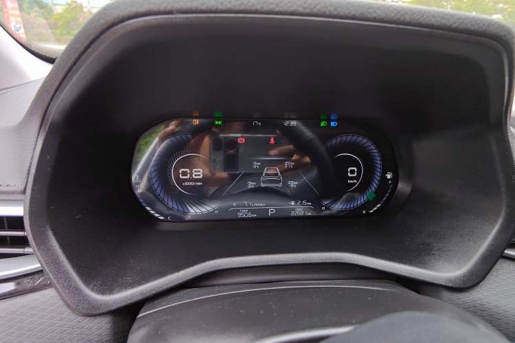 Used Geely Auto Emgrand 2023 4th Generation Champion Edition 1.5L CVT Prestige Model
