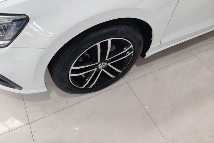Used Volkswagen Lamando 2019 280TSI DSG Comfort Edition China VI standard