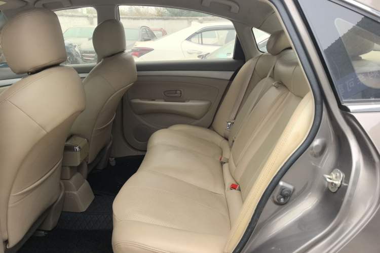Used Nissan Sylphy 2012 Classic 1.6XE Automatic Comfort Edition