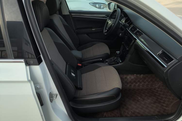 Used Volkswagen C-TREK 2020 1.5L Automatic Comfort Model
