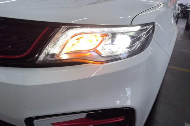 Used Geely Auto Emgrand X7 Sport 2021 1.8TD DCT Two-Wheel Drive Asian Games Edition
