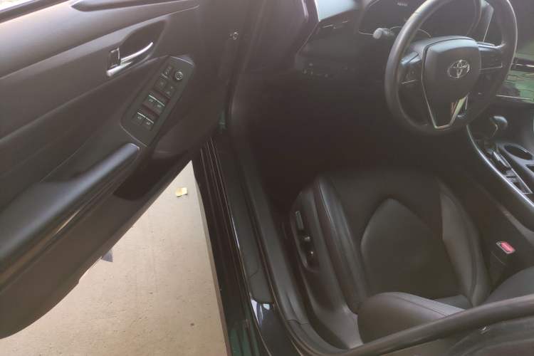 Used Toyota Avalon 2022 Dual-Engine 2.5L Luxury Edition
