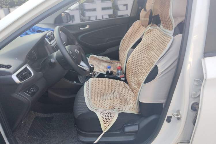 Used Hyundai Verna (older generation) 2017 1.4L Manual Huancailian Connected Version China V Standard