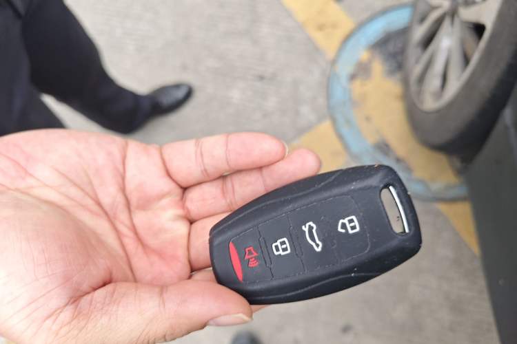 Used Haval H7 2017 Blue Label H7L 2.0T Automatic Prestige Model