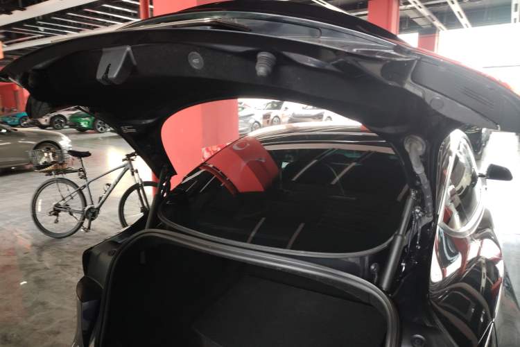 Used Tesla Model 3 2023 Rear-Wheel-Drive Version