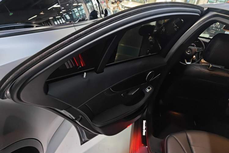 Used Mercedes-Benz C-Class 2016 C 200 L Sport Edition
