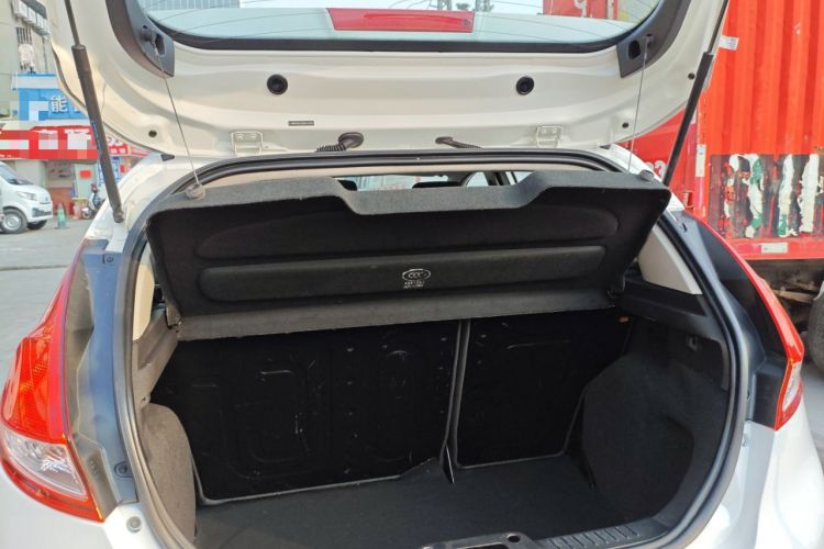 Used Ford Fiesta 2013 Hatchback 1.5L Automatic Fashion Edition