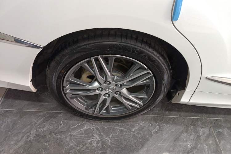 Used Honda Elysion 2019 2.0L Hybrid Supreme Edition
