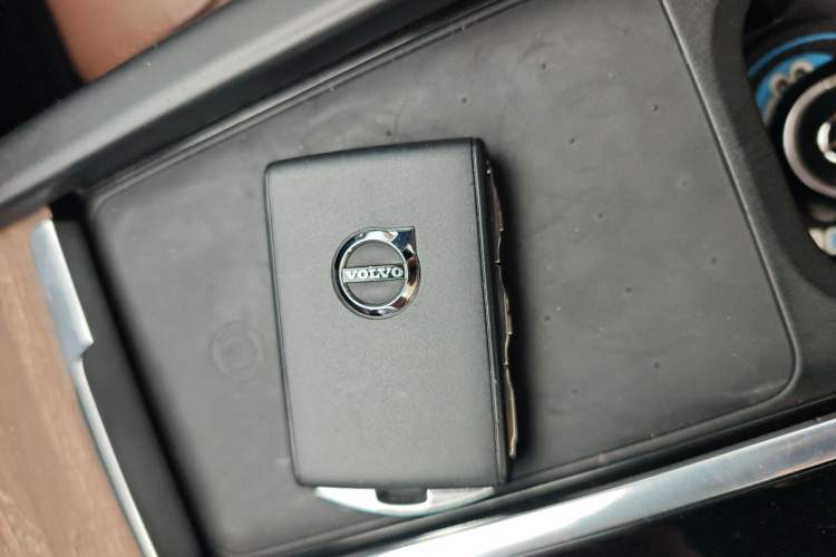 Used Volvo S90 2023 B5 Zhiyuan Luxury Edition