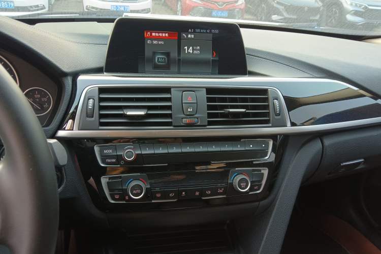 Used BMW 3 Series 2018 320Li Fashion Model
