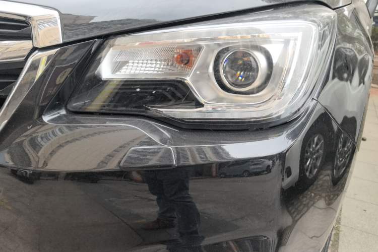 Used Subaru Forester 2018 2.0i Luxury Navigation Edition
