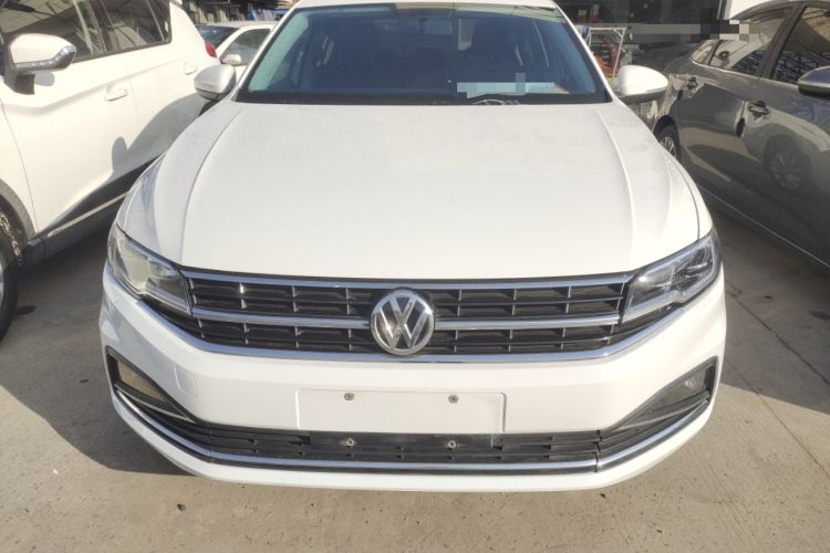 Used Volkswagen Bora 2020 1.5L Manual Comfort Version
