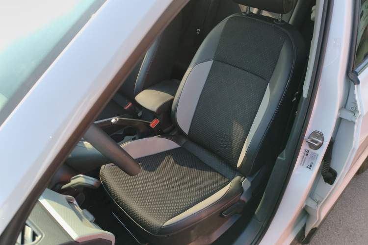 Used Volkswagen Tacqua 2021 200TSI DSG JoyConnect Edition
