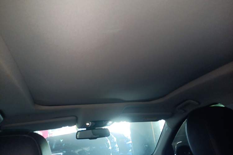 Used GAC Trumpchi GS8 2017 320T Two-Wheel Drive Luxury Smart Connectivity Version (7 Seats)
