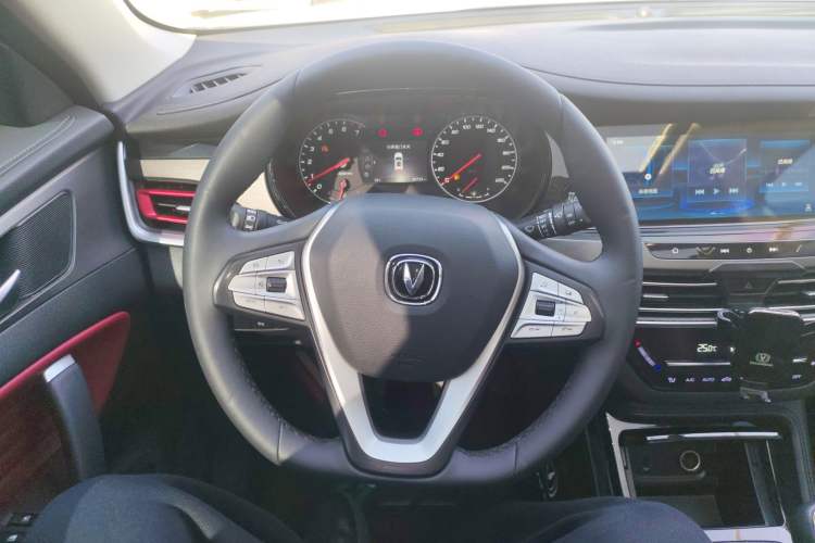 Used Changan CS35PLUS 2022 1.6L Manual Luxury Edition
