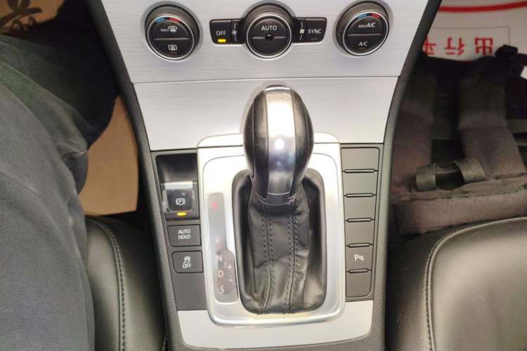 Used Volkswagen Magotan 2016 1.8TSI Smart Enjoyment Leading Model