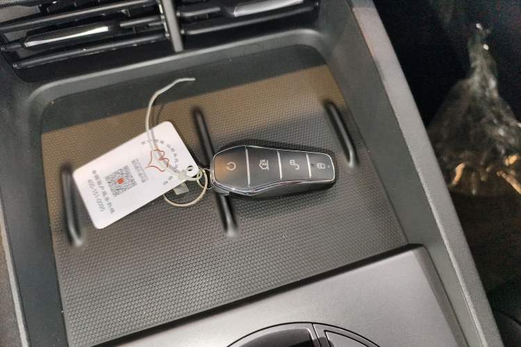 Used BYD Seal 06 New Energy 2025 DM-i Smart Drive 80KM Luxury Model
