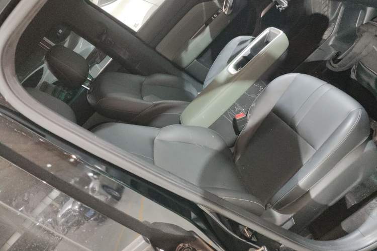 Used Baojun Spark EUV 2024 Prestige Edition 4 Seats
