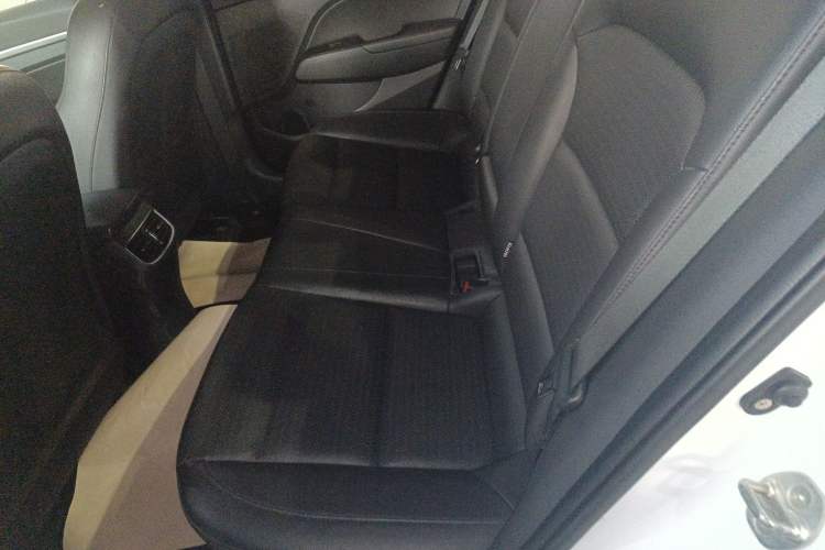 Used Hyundai Elantra 2019 1.5L CVT ZhiXuan – Elite Version
