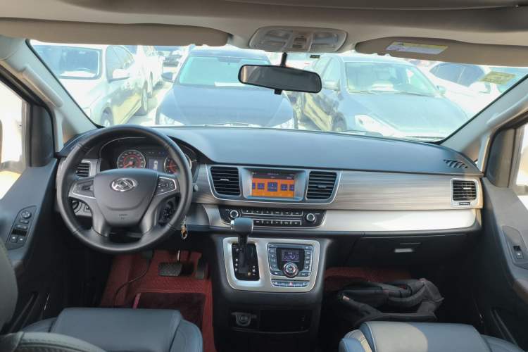 Used SAIC MAXUS G10 2021 2.0T Automatic Elite Edition Gasoline 7-Seater
