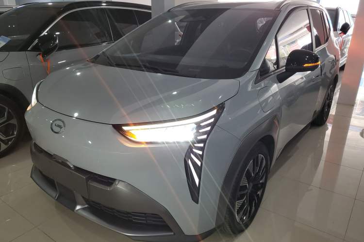 Used AION Y 2022 70 Tech Edition Lithium Iron Phosphate