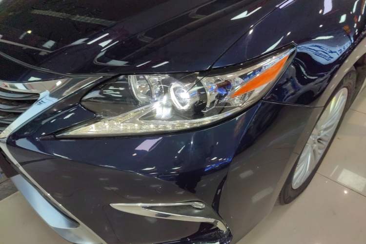 Used Lexus ES 2015 200 Elite Edition