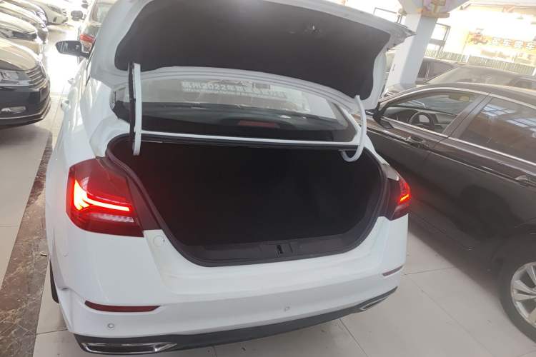 Used Geely Auto Emgrand 2021 UP 1.5L CVT Luxury Model
