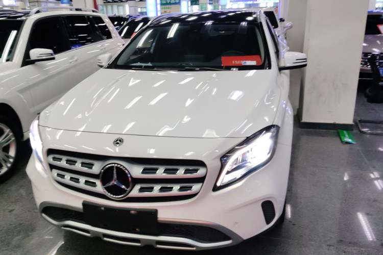 Used Mercedes-Benz GLA 2017 GLA 200 Fashion Model
