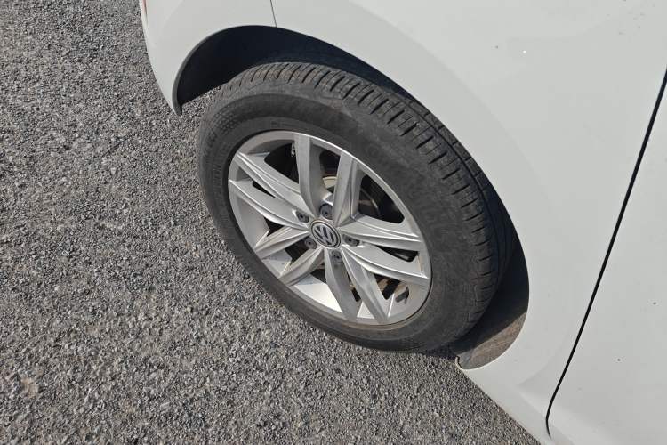 Used Volkswagen Golf 2018 230TSI Automatic Comfort Model
