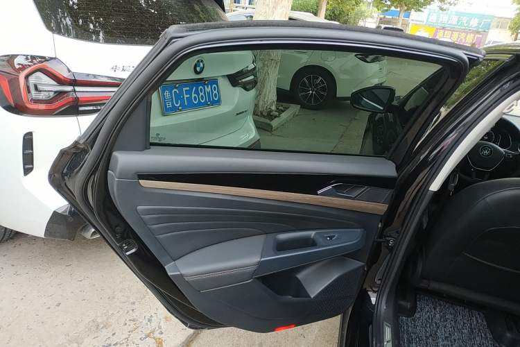 Used Volkswagen Passat 2021 330TSI Luxury Edition
