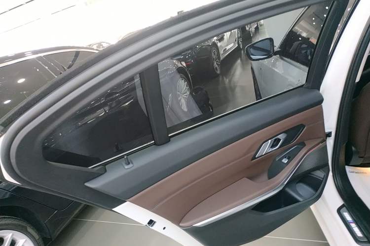 Used BMW 3 Series 2024 325Li M Sport Package
