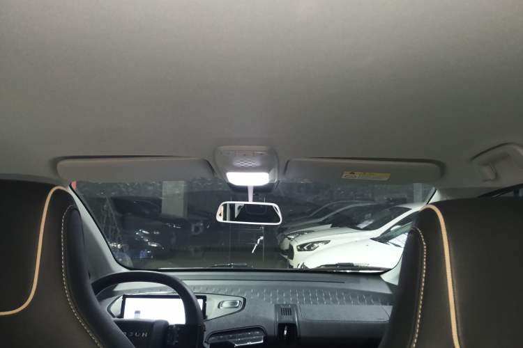 Used Baojun KiWi EV 2021 Artist Model Ternary Lithium