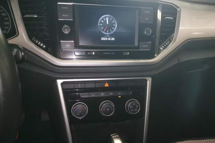 Used Volkswagen T-ROC 2019 230TSI DSG Two-Wheel-Drive Advanced Version China VI Standard