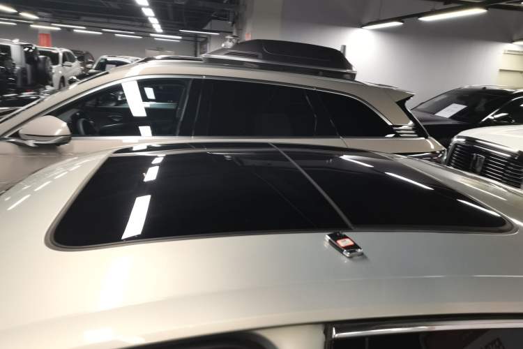 Used Volkswagen Magotan 2018 Facelift 330TSI DSG Luxury Model
